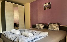 Cloud 9 Hostel